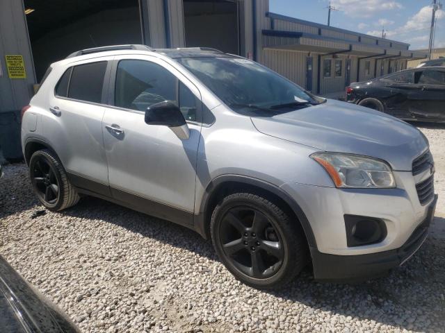 Photo 3 VIN: 3GNCJNSB8FL216591 - CHEVROLET TRAX LTZ 