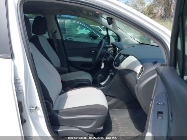 Photo 4 VIN: 3GNCJNSB8LL325337 - CHEVROLET TRAX 