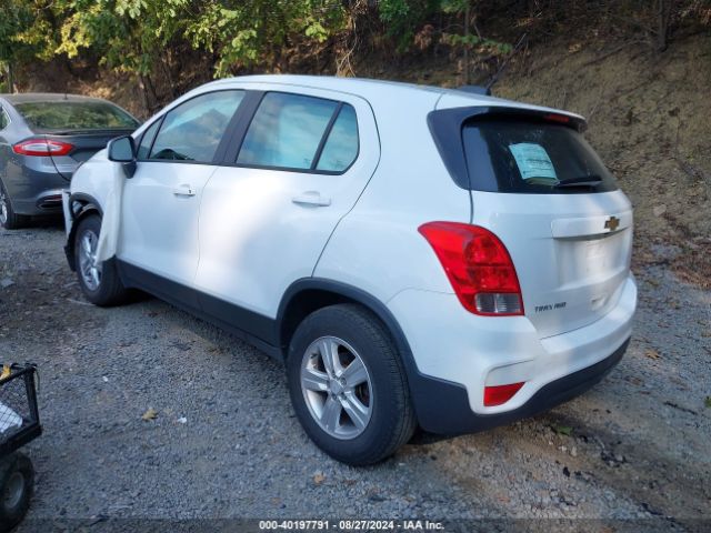 Photo 2 VIN: 3GNCJNSB9HL283719 - CHEVROLET TRAX 