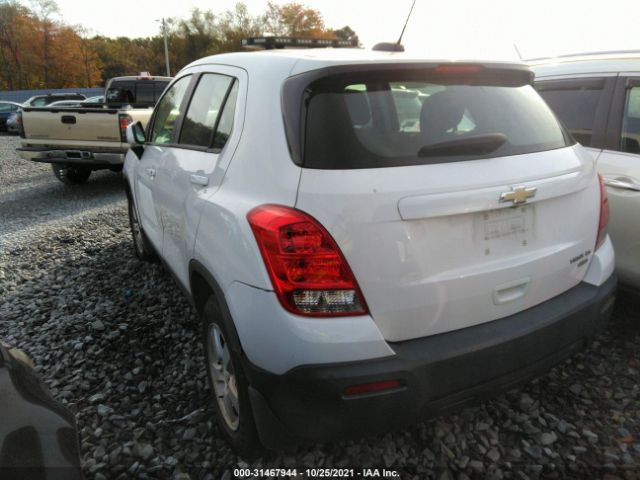 Photo 2 VIN: 3GNCJNSBXGL235189 - CHEVROLET TRAX 