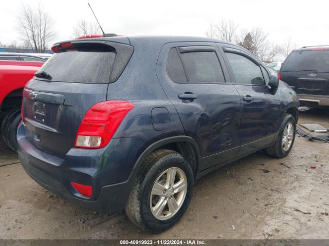 Photo 3 VIN: 3GNCJNSBXKL282862 - CHEVROLET TRAX 