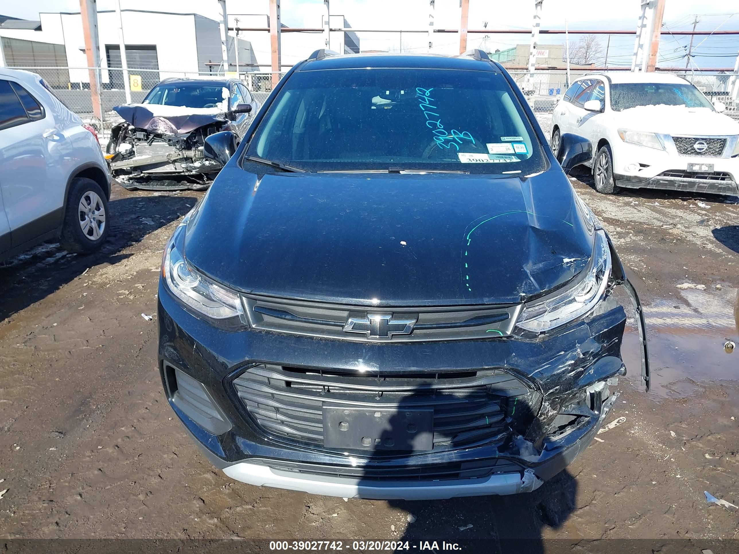 Photo 11 VIN: 3GNCJPSB0KL244391 - CHEVROLET TRAX 