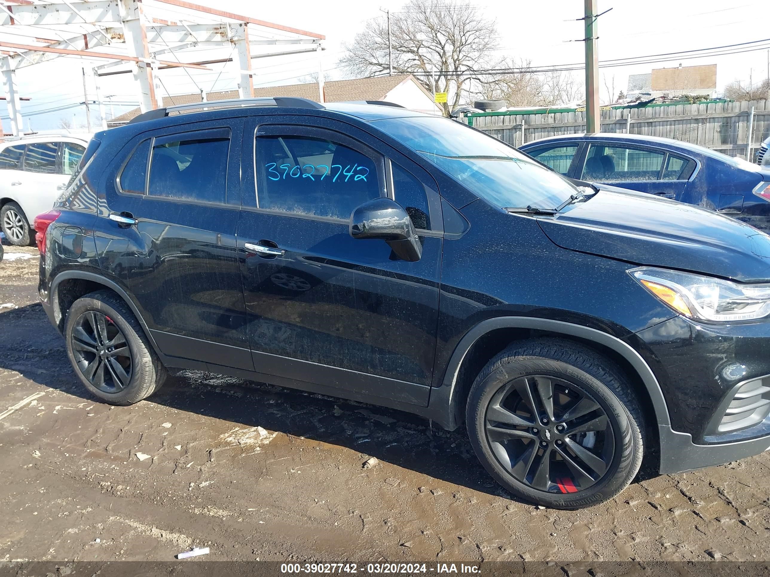 Photo 12 VIN: 3GNCJPSB0KL244391 - CHEVROLET TRAX 