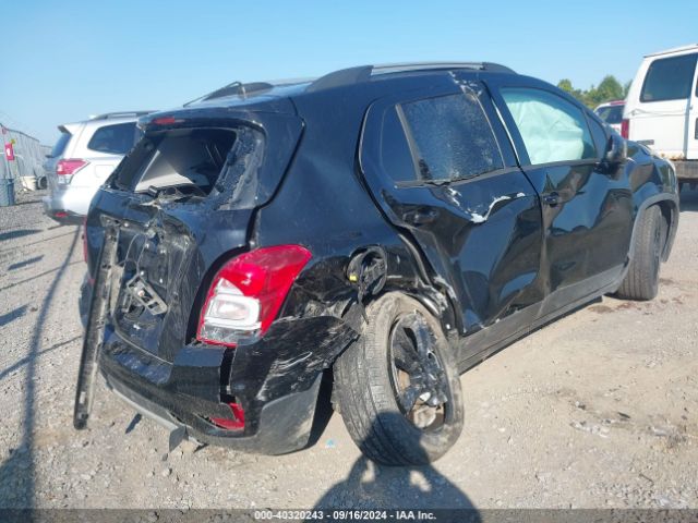 Photo 3 VIN: 3GNCJPSB0LL223722 - CHEVROLET TRAX 