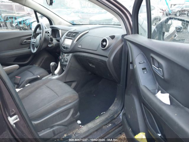 Photo 4 VIN: 3GNCJPSB1GL116832 - CHEVROLET TRAX 