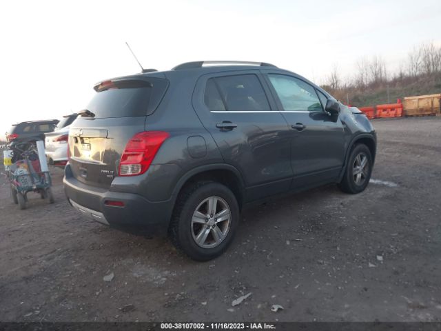 Photo 3 VIN: 3GNCJPSB1GL170731 - CHEVROLET TRAX 