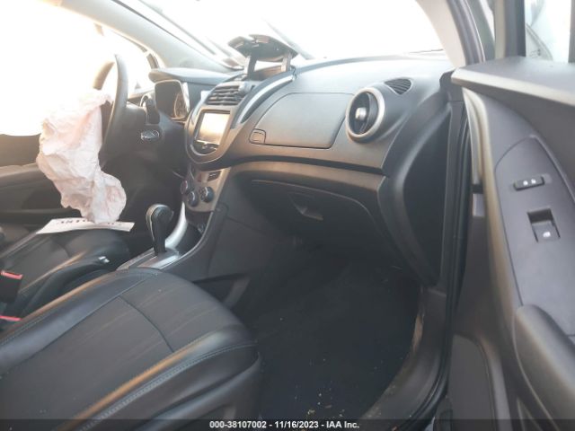 Photo 4 VIN: 3GNCJPSB1GL170731 - CHEVROLET TRAX 