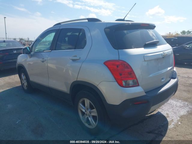 Photo 2 VIN: 3GNCJPSB1GL249039 - CHEVROLET TRAX 