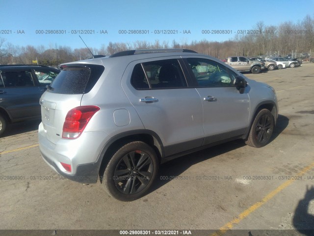 Photo 3 VIN: 3GNCJPSB1JL401876 - CHEVROLET TRAX 