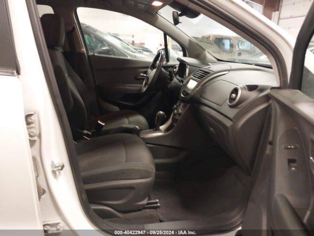 Photo 4 VIN: 3GNCJPSB2GL234260 - CHEVROLET TRAX 