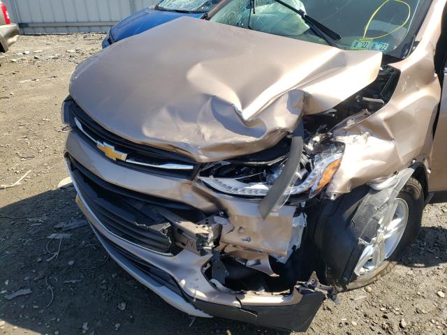 Photo 8 VIN: 3GNCJPSB2JL264690 - CHEVROLET TRAX 1LT 