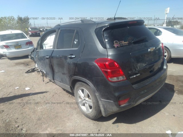 Photo 2 VIN: 3GNCJPSB2JL268318 - CHEVROLET TRAX 