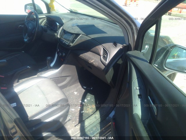 Photo 4 VIN: 3GNCJPSB2KL226152 - CHEVROLET TRAX 