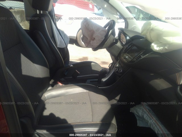 Photo 4 VIN: 3GNCJPSB2KL299067 - CHEVROLET TRAX 