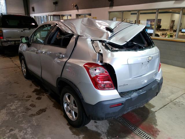 Photo 2 VIN: 3GNCJPSB3FL212301 - CHEVROLET TRAX 1LS 