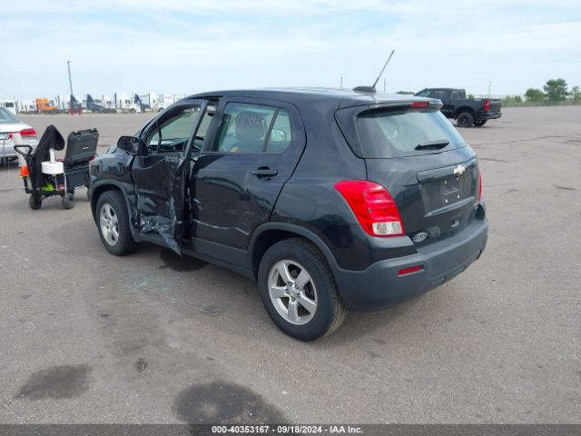 Photo 2 VIN: 3GNCJPSB3FL226828 - CHEVROLET TRAX 