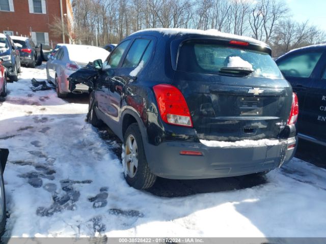 Photo 2 VIN: 3GNCJPSB3FL254211 - CHEVROLET TRAX 