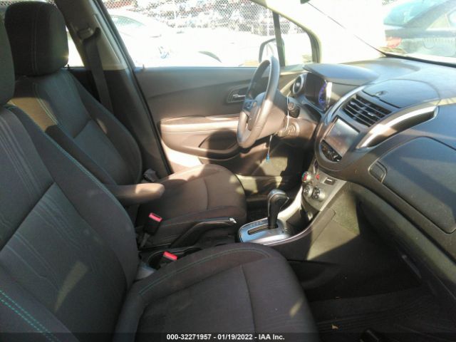 Photo 4 VIN: 3GNCJPSB3GL240441 - CHEVROLET TRAX 