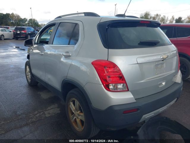 Photo 2 VIN: 3GNCJPSB3GL248345 - CHEVROLET TRAX 