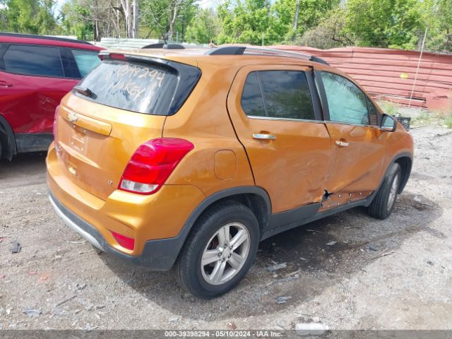 Photo 3 VIN: 3GNCJPSB3HL171879 - CHEVROLET TRAX 