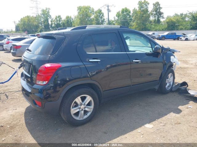 Photo 3 VIN: 3GNCJPSB3JL257148 - CHEVROLET TRAX 