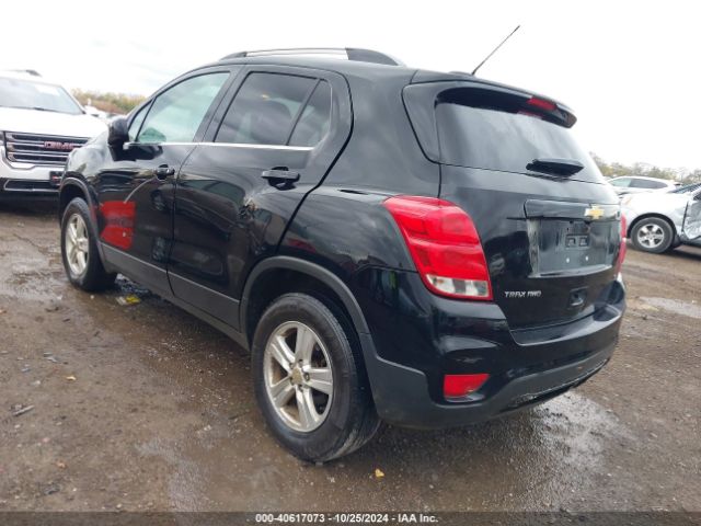 Photo 2 VIN: 3GNCJPSB4HL134761 - CHEVROLET TRAX 