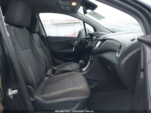 Photo 4 VIN: 3GNCJPSB4HL134761 - CHEVROLET TRAX 