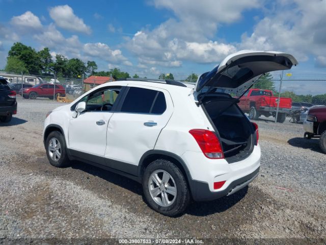 Photo 2 VIN: 3GNCJPSB4HL284854 - CHEVROLET TRAX 