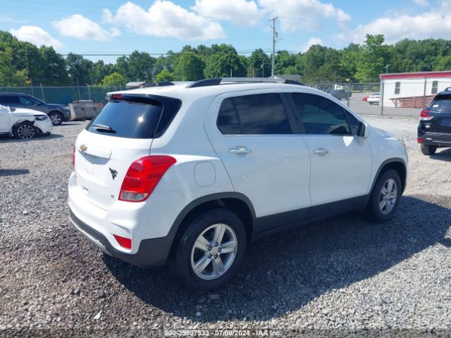 Photo 3 VIN: 3GNCJPSB4HL284854 - CHEVROLET TRAX 