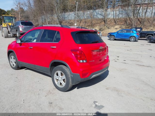 Photo 2 VIN: 3GNCJPSB4JL171444 - CHEVROLET TRAX 