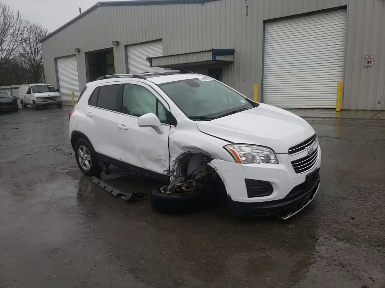 Photo 10 VIN: 3GNCJPSB5GL128062 - CHEVROLET TRAX 1LT 