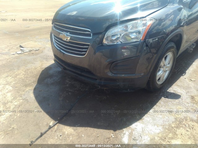 Photo 5 VIN: 3GNCJPSB5GL162325 - CHEVROLET TRAX 