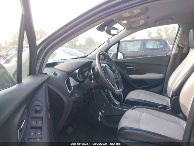 Photo 4 VIN: 3GNCJPSB5JL285212 - CHEVROLET TRAX 