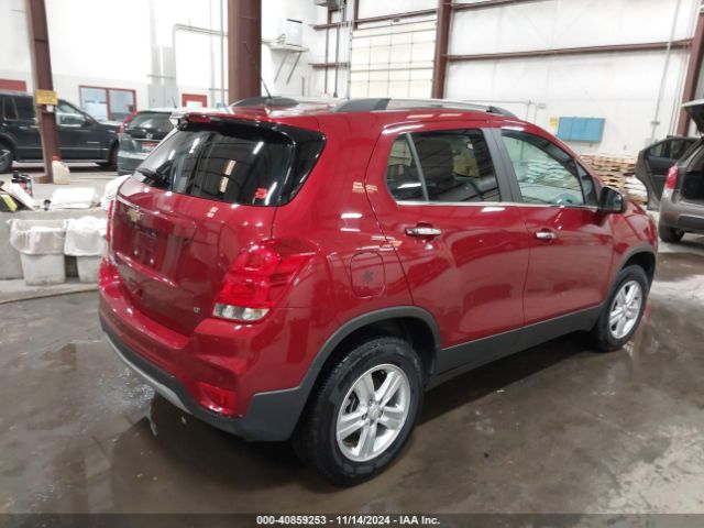 Photo 3 VIN: 3GNCJPSB5LL231105 - CHEVROLET TRAX 