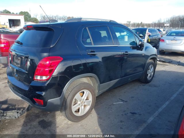 Photo 3 VIN: 3GNCJPSB6HL140870 - CHEVROLET TRAX 