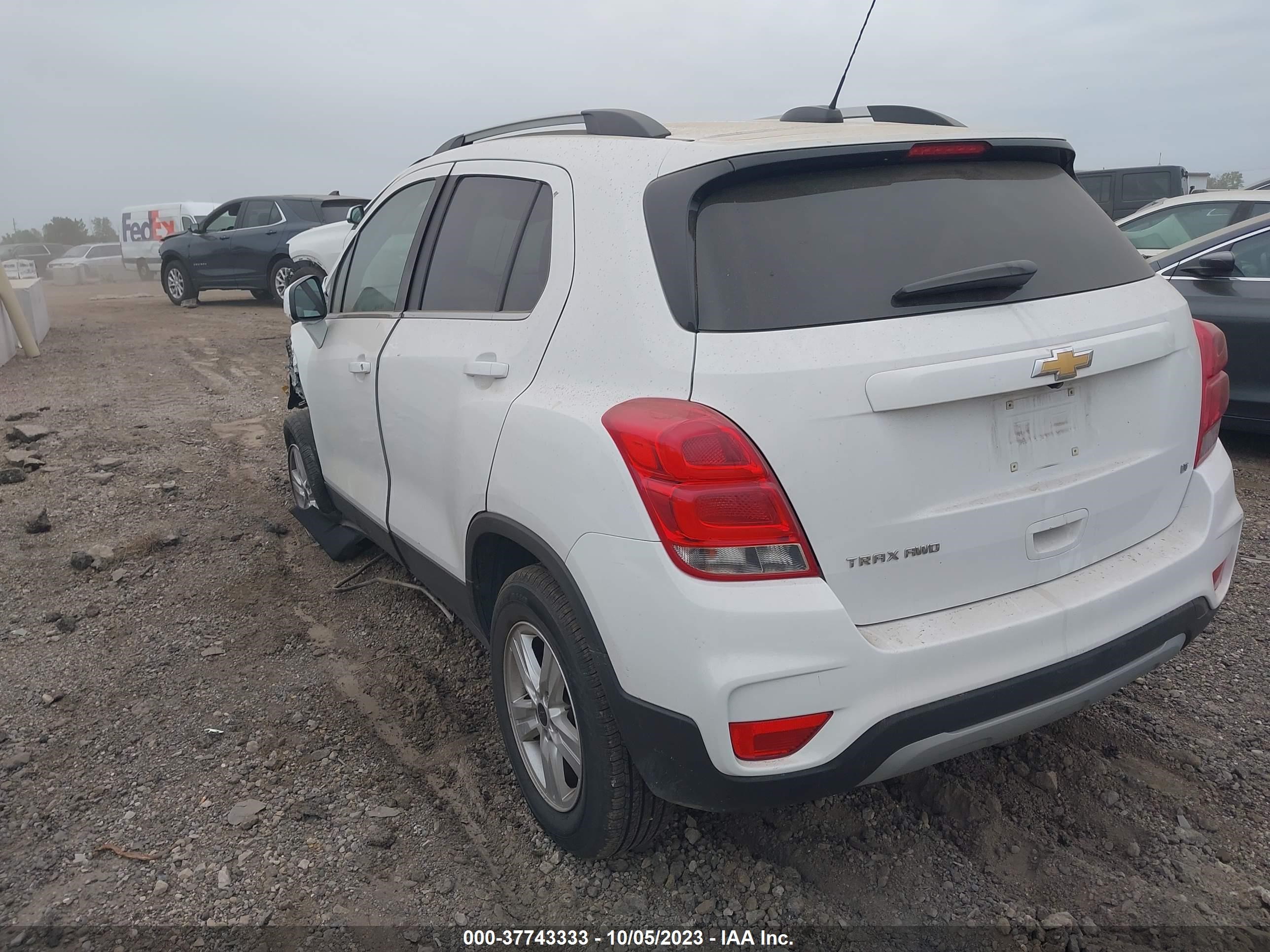 Photo 2 VIN: 3GNCJPSB6HL287089 - CHEVROLET TRAX 