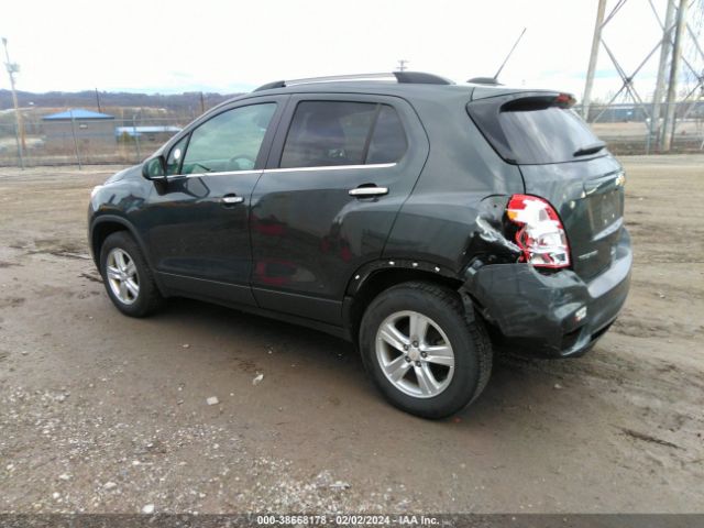 Photo 2 VIN: 3GNCJPSB6JL330948 - CHEVROLET TRAX 