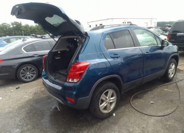 Photo 3 VIN: 3GNCJPSB6KL158034 - CHEVROLET TRAX 