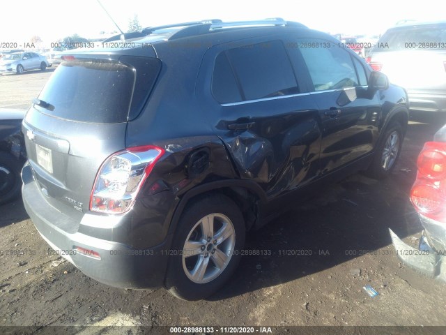 Photo 3 VIN: 3GNCJPSB7GL143887 - CHEVROLET TRAX 