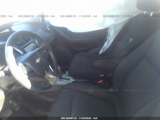 Photo 4 VIN: 3GNCJPSB7GL143887 - CHEVROLET TRAX 