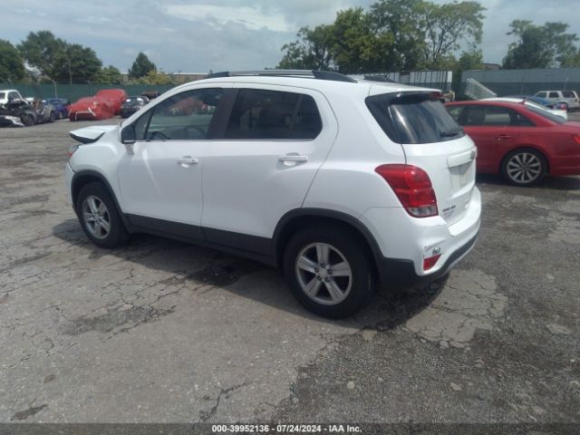 Photo 2 VIN: 3GNCJPSB7HL142210 - CHEVROLET TRAX 