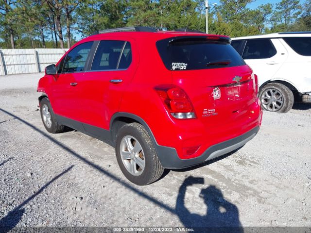 Photo 2 VIN: 3GNCJPSB7JL299774 - CHEVROLET TRAX 