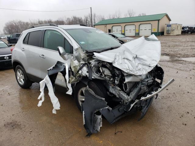 Photo 3 VIN: 3GNCJPSB7JL312278 - CHEVROLET TRAX 1LT 