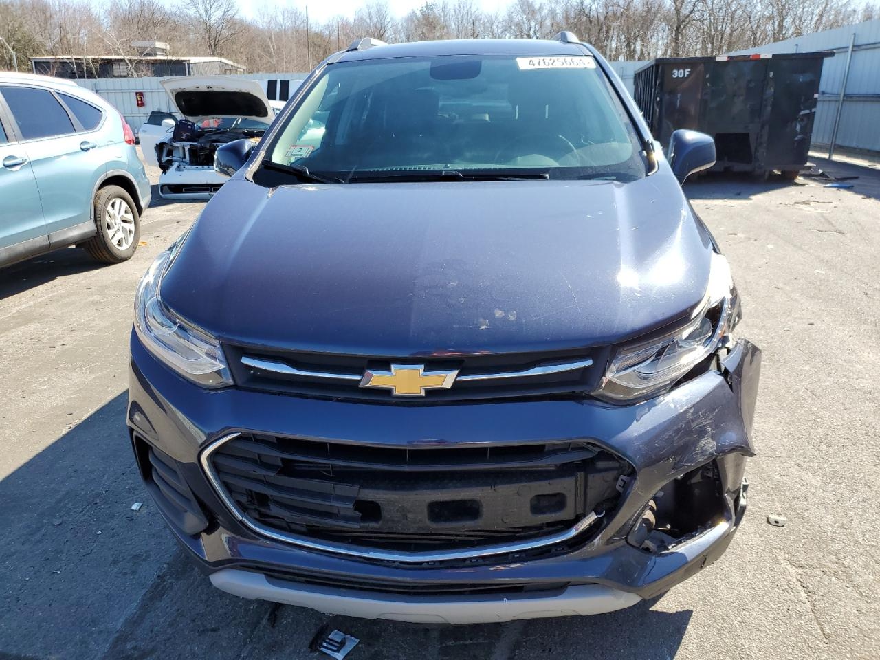 Photo 4 VIN: 3GNCJPSB7JL330831 - CHEVROLET TRAX 