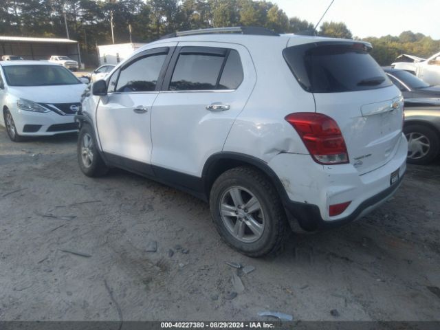 Photo 2 VIN: 3GNCJPSB7LL292648 - CHEVROLET TRAX 