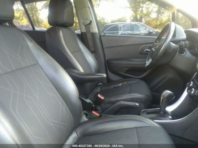 Photo 4 VIN: 3GNCJPSB7LL292648 - CHEVROLET TRAX 