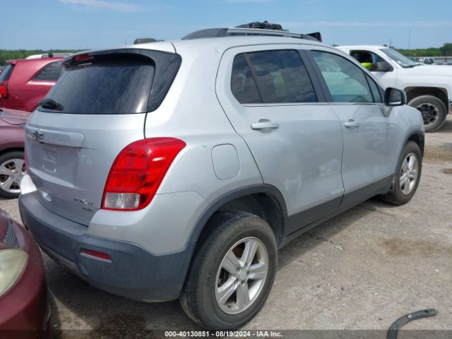 Photo 3 VIN: 3GNCJPSB8GL187865 - CHEVROLET TRAX 