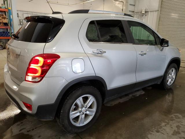 Photo 2 VIN: 3GNCJPSB8JL227661 - CHEVROLET TRAX 