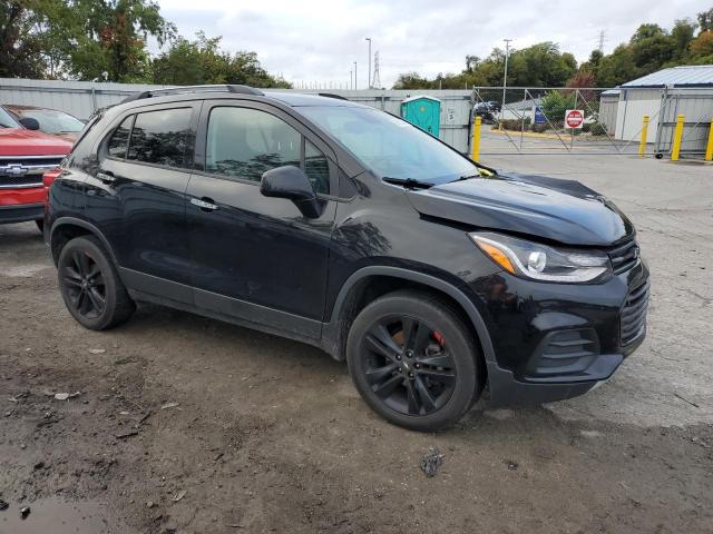 Photo 3 VIN: 3GNCJPSB8JL325086 - CHEVROLET TRAX 1LT 