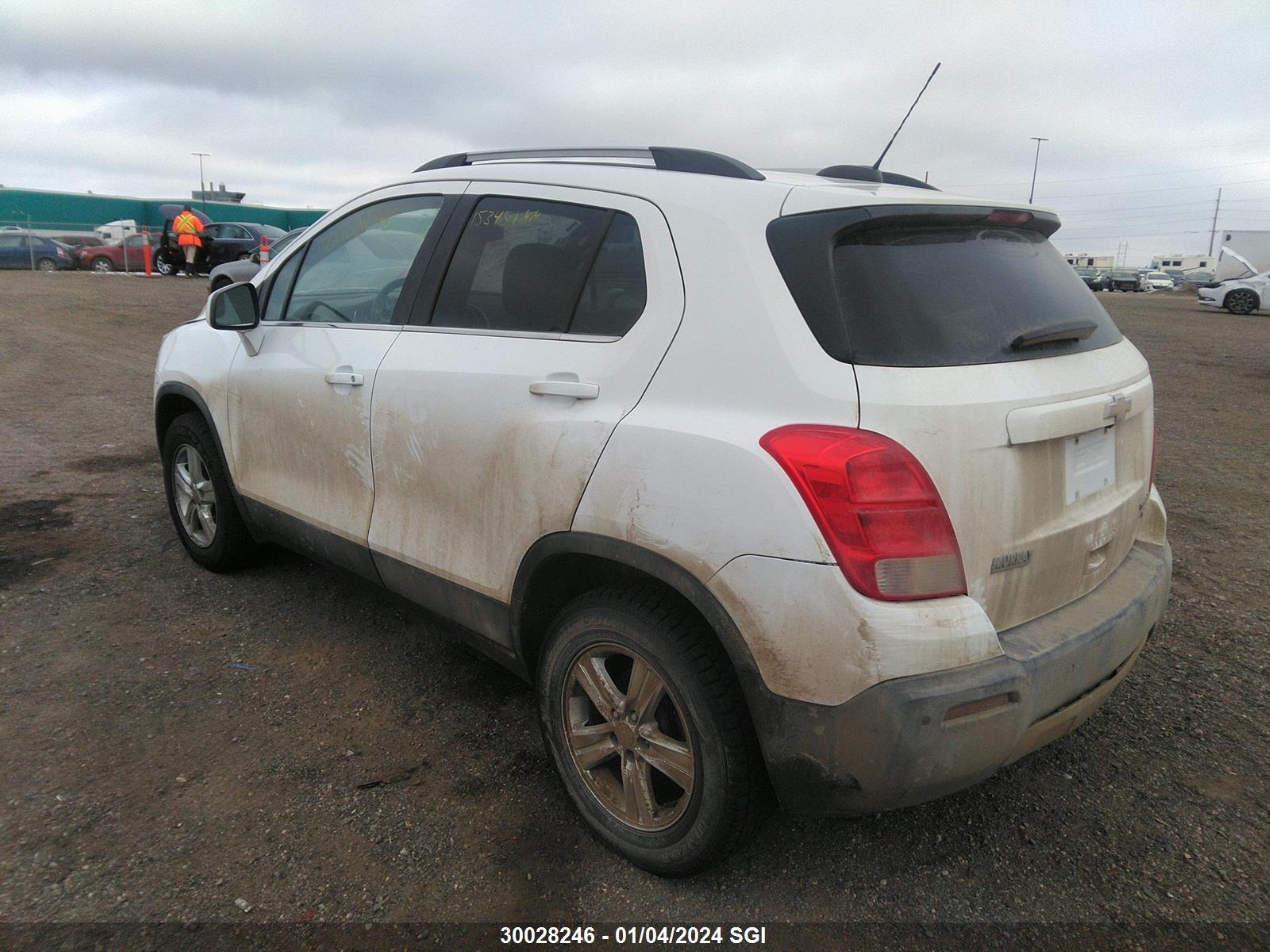 Photo 2 VIN: 3GNCJPSB9GL202468 - CHEVROLET TRAX 